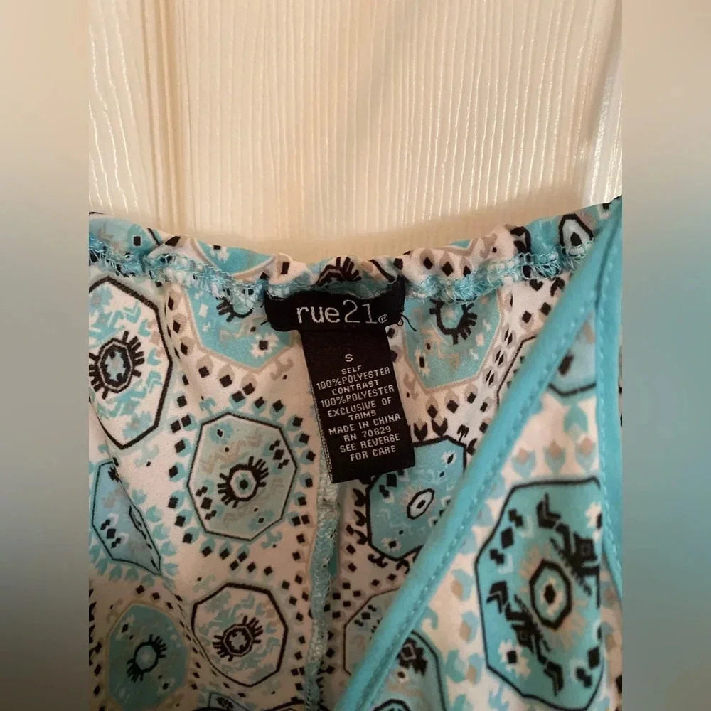 Rue 21 flowy boho tank top - Picture 5 of 7